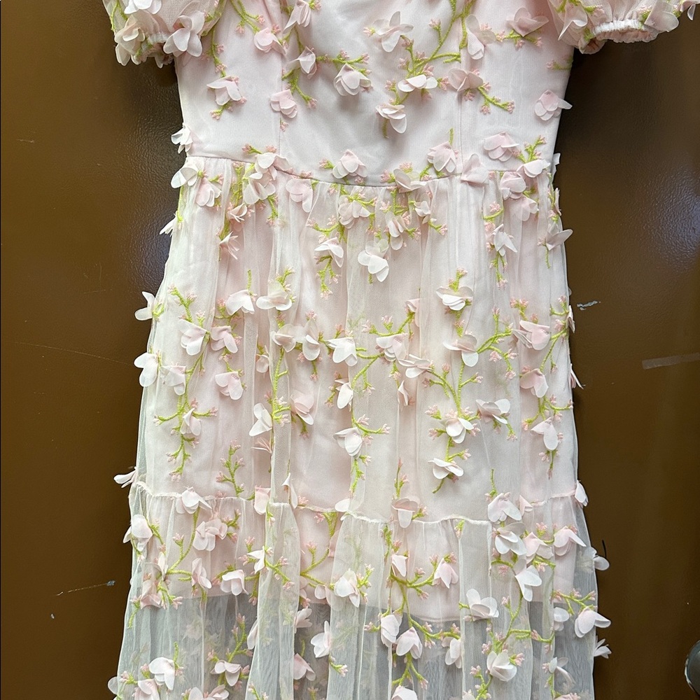 HELSI Pink Corrine 3D Puff Sleeve Gown Dress Size Medium - Picture 5 of 7